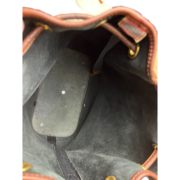 Dooney & Bourke Drowstring Bucket Bag / A2215116 Made In U.S.A - Picture 9 of 16